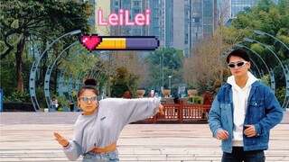 两个机器人的争吵是这样的#机械舞