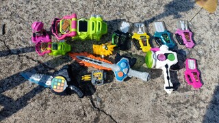 รวมของเล่น คาเมนไรเดอร์ เอ็กเซด Bộ sưu tập đồ chơi Kamen Rider Ex-aid