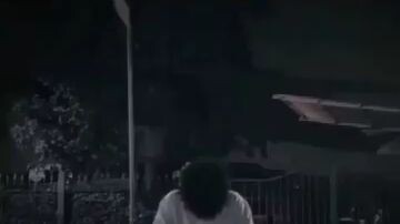 😭