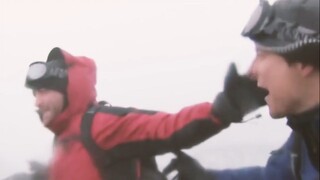 “纵使前方山峦叠嶂，我仍然义无反顾，去追寻那触不可及的自由”
