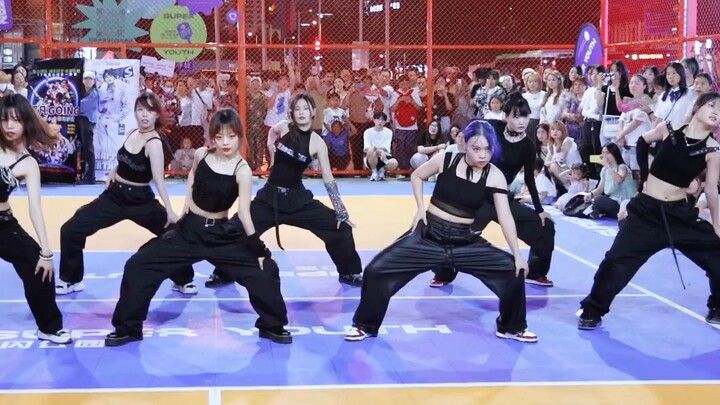 So cool!!! You must not miss the super high-quality road show XG - Tippy Toes [Idol Alliance Road Sh