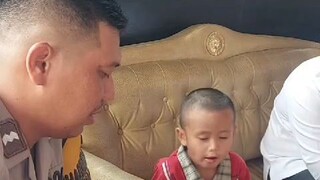 pak polisi baik hati