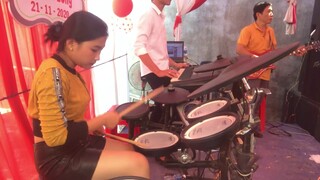 Ngày Em Ra Đi Của Chú Cô Dâu Hát - Drum Ni Ni Cover