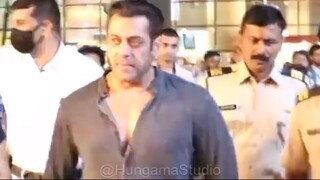 Tiger 🐯 Salman Khan 🥰 With Heavy Security 🛡️ Back From Dubai 🔥 #Shorts