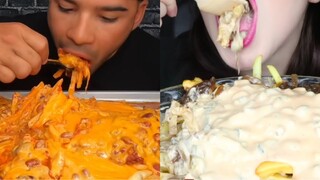 Chilli Cheese Fries VS Animal style Fries | Mukbangers Foods🍟🧀🌶️