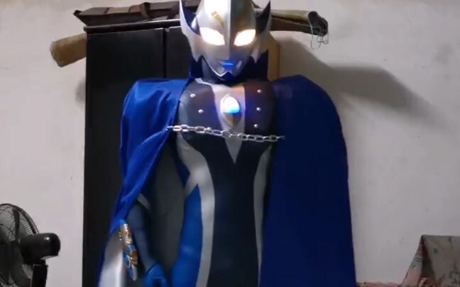 "Proyek Impian Hong Kong" Hikari turun ke jalan saat Halloween dan disangka malaikat?