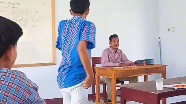 tidak tau malu anak pelajar satu ini HHH