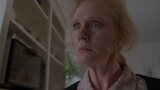 "The X-Files" Musim 3 Episode 23, wanita itu menganggap golden retriever sebagai gadis cantik beramb