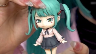 [Panduan Menanam Bawang] GSC Nendoroid No.2239 Hatsune Miku Vampire Ver.