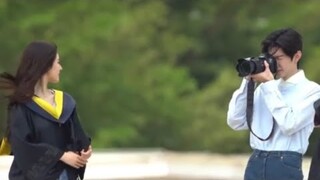 Zhao Lusi & Chen Zheyuan at the filming site of “Hidden Love”