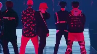 BTS MIC DROP