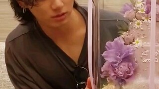 HOLD HIS HAND KAC