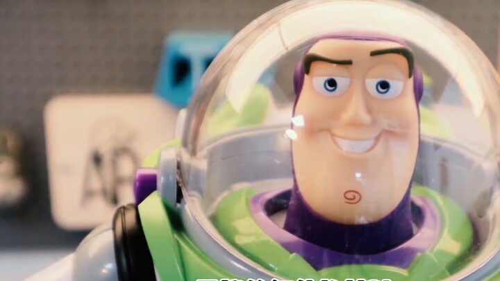 Model: Mengapa Buzz Lightyear menjadi kerangka! Apa yang terjadi padanya sangat tragis!