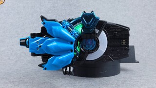 [Review] Play with the black fox belt buckle of Kamen Rider X: The Movie: The Same Model with Differ