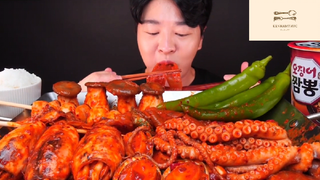 Mukbang râu bạch tuộc sốt và ớt cay phần 2 #anngon