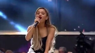 Ariana Grande《One Last Time》疯狂现场版，歌声充满伤感的表达