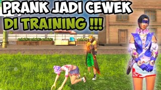 PRANK JADI CEWEK DI TRAINING LANGSUNG DI AJAK W1K W1K |FREE FIRE PRANK