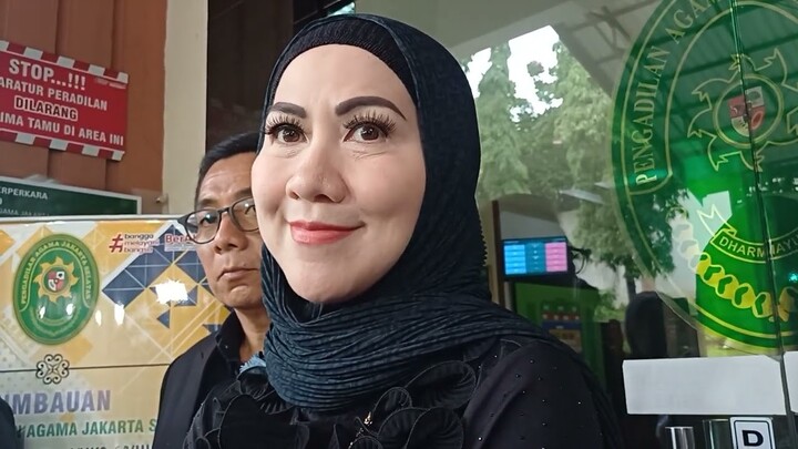 Venna Melinda Resmi Cerai dari Ferry Irawan, Kini Sudah Lega dan Ingin Fokus Urus  Anak-anak