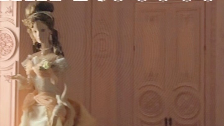 Isn’t this the masterpiece of the 6-point baby house? Rococo doll house unboxing