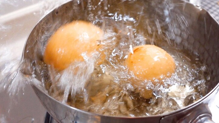 Five Feet of Hot Oil Splashing! Korean Fried Cheese Ball Almost Fried Kitchen