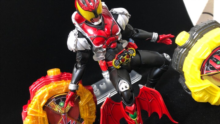 [Model Review] Do you also want to celebrate Den-O's 12th anniversary? Kamen Rider KIVA SHFiguarts F