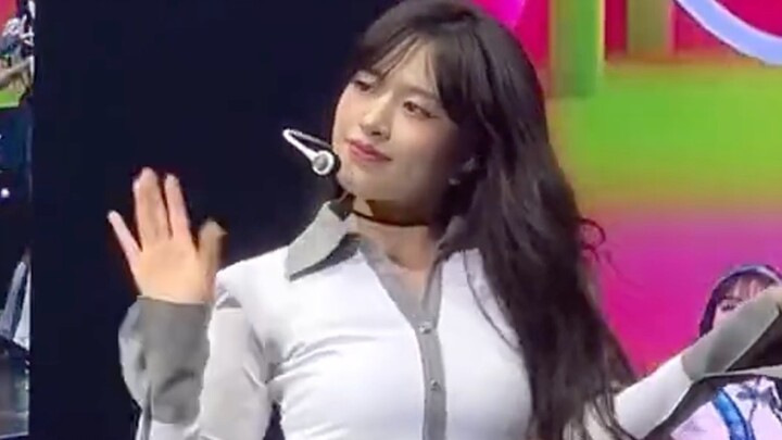 วันนี้แอน คิทช์ และ แอน รอยัล เซ็กซี่สักหน่อย~