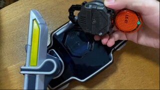 Kamen Rider Gaim CSM Sengoku Driver & Lock Gameplay Introduction! Super many sound effects highly re