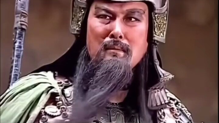 Guan Yu called everyone "common man, prepare to die" except Zhang Liao, whom he called Brother Wenyu