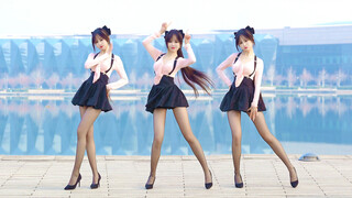 ❤Heart-beating senior❤ Bump~bump~the little deer bumps around~