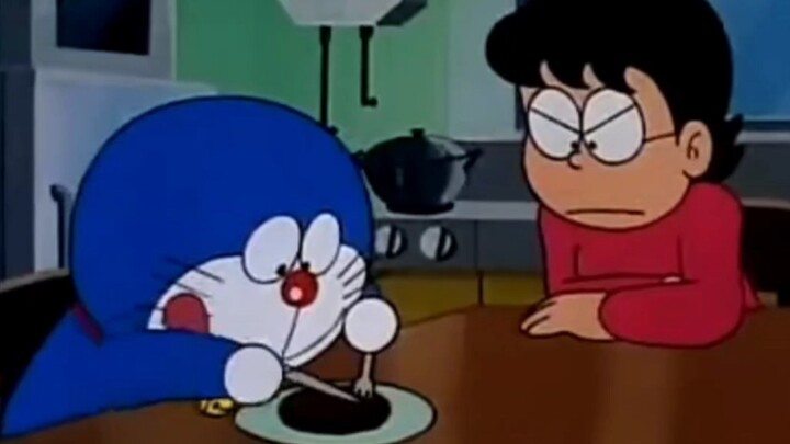 Who can resist such a cute Doraemon.