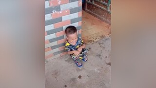 Cũng tội mà thôi cười cái đã baby.#hàihước funnybaby