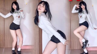 [Ikan Kering] Menari tarian Korea seksi "Uh-huh%%" di rumah