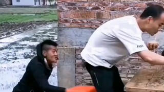 一起来欣赏搞笑视频吧