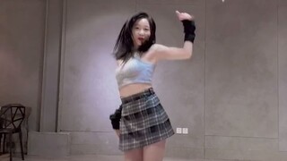 [Lý Tử Huyền] Này! Cover ca khúc mới "SCIENTIST" của TWICE