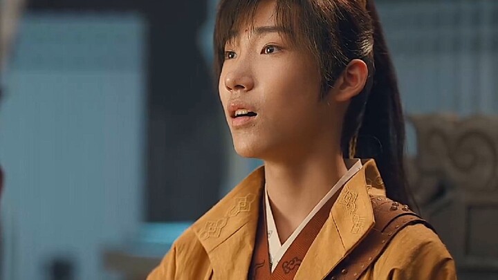 Young Song Xing: Wushuang điên đến mức nào, và thành tích của anh ta trong một số trận chiến là gì?