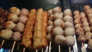 Thai Street Food Meet Ball Grill ลูกชิ้นย่าง ปลาหมึกย่าง น้ำจิ้มซีฟู้ด เด็ดมาก