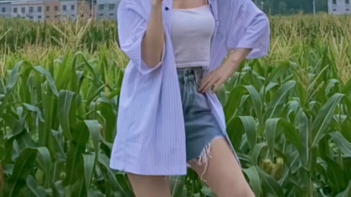 Dancing next to the cornfield