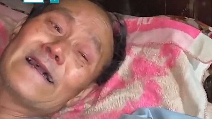 Sebelum kakeknya meninggal, ia memberikan cucunya uang sebesar 500 yuan. Sang cucu menuliskan sebuah