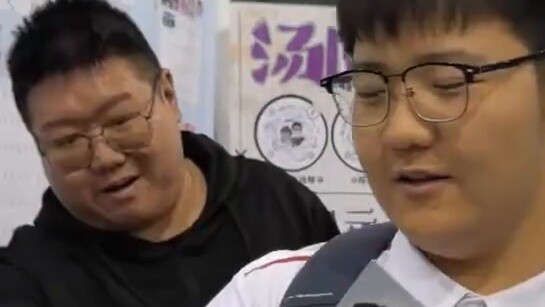 Could a tokusatsu blogger do something like this in just three days at a comic convention?