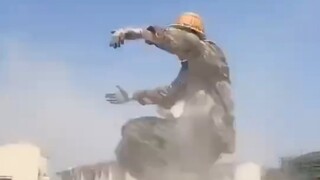 有人说我就会跳曳步舞，其实我有空就学跳其它的舞，就是跳的不好看！