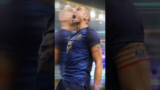 Cuman Pemain Ini Yang Nggak Ada Takutnya Ketika Bertemu Ibrahimovic||#short #football