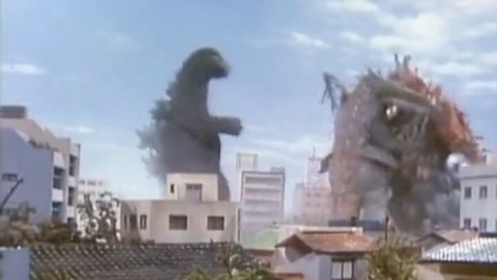 พลังของโชวะก็อดซิลล่า! (มนุษย์ดาวตกนั้นด้อยกว่ามาก Godzilla ยังคงเป็นวัว! doge)