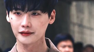 This extreme reversal is too handsome, I have to say that Lee Jong Suk is really suitable for playin