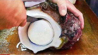 Món ăn đường phố Nhật Bản: Ốc biển khổng lồ