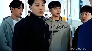 Weak Hero class 2 episode 1