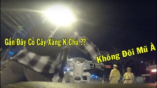 Không Đội Mũ Dắt Xe Qua Chốt Và Hỏi Đường CSGT - Đào Quân