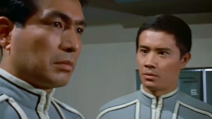 Ultraman Seven: Bell Starman sneak attacks Soga, and Zhu Xingtuan uses his mind to transform into Ul