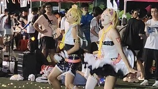 大学校园惊现镜音双子! o(*≧▽≦)ツ