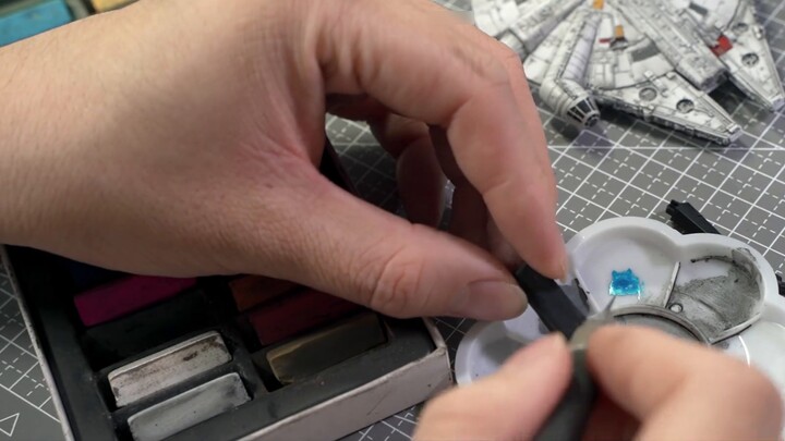 [ภาพวาดเก่า] Bandai Millennium Falcon ทาสีใหม่เพื่อคืนค่ารายละเอียดการระเบิด บทช่วยสอนการผลิตระดับพี