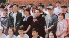 Yang Zi และ Li Xian สนุกสนานและหัวเราะด้วยกัน